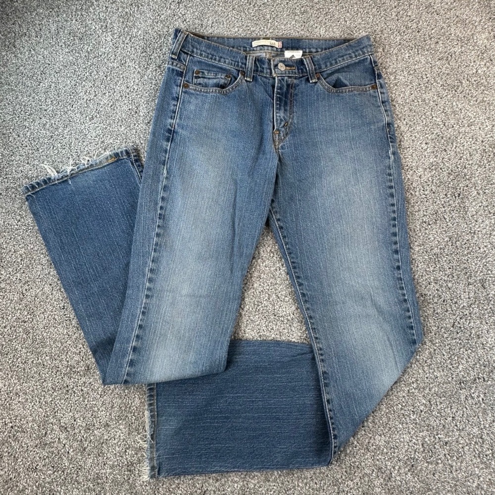 Levis 515 Bootcut Jeans Womens 8L TALL Blue Denim Mid Rise Frayed Hem Western